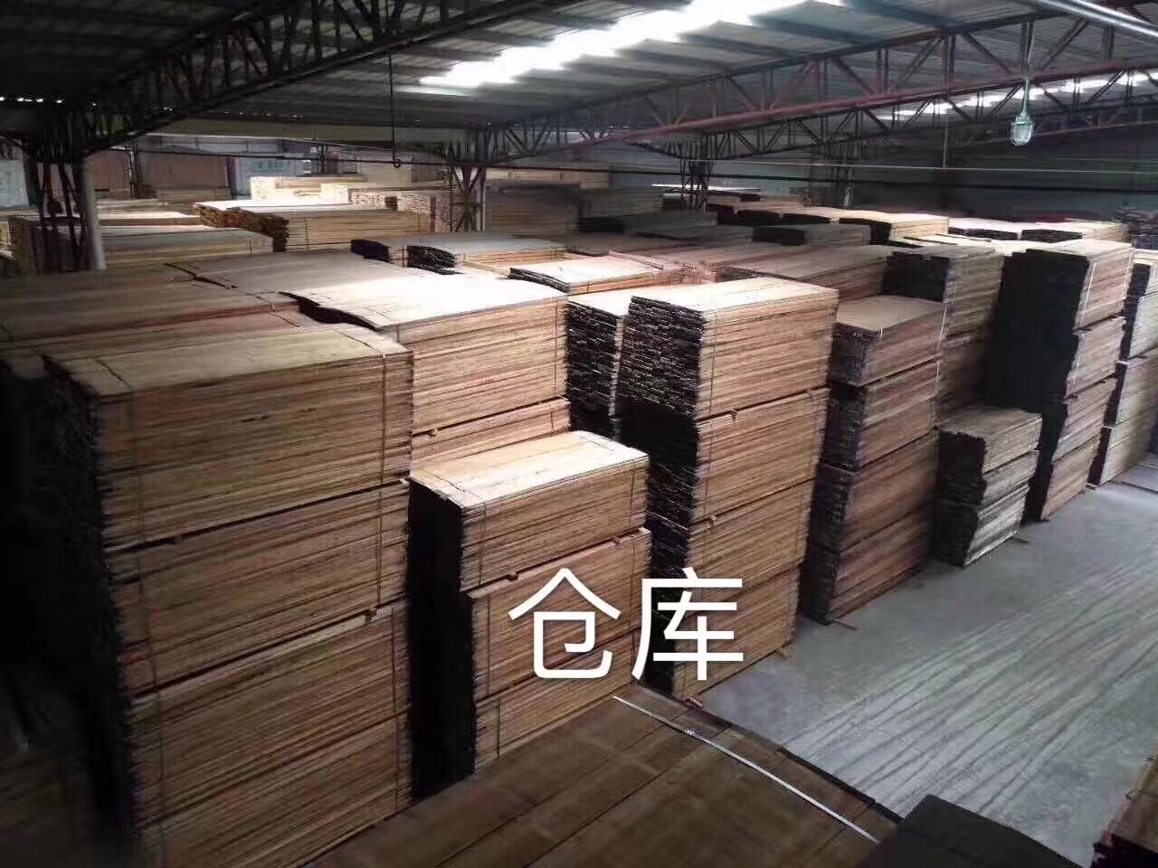 黃金胡桃木5.0-6.0到貨，顏色大美，極受歡迎。各位老板趕緊來下訂單咯。